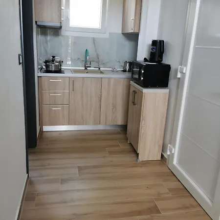 Irini's House Торони