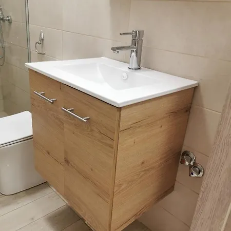 Irini's House Apartamento Toroni