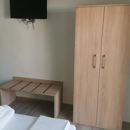 Irini's House Apartamento *