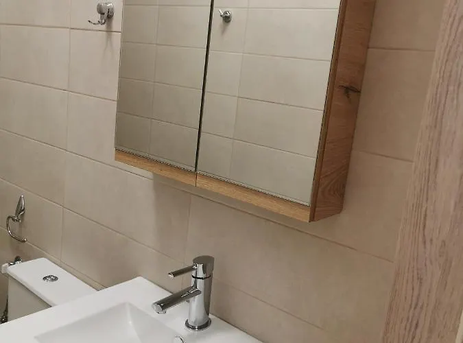 Irini's House * Toroni